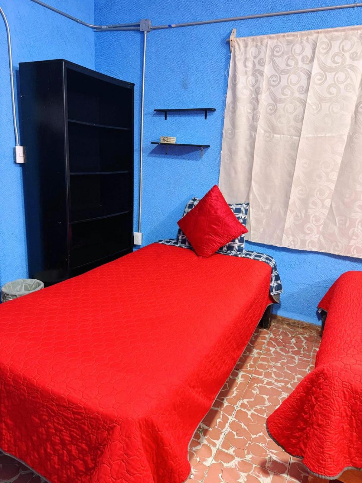 Quarto Triplo Básico