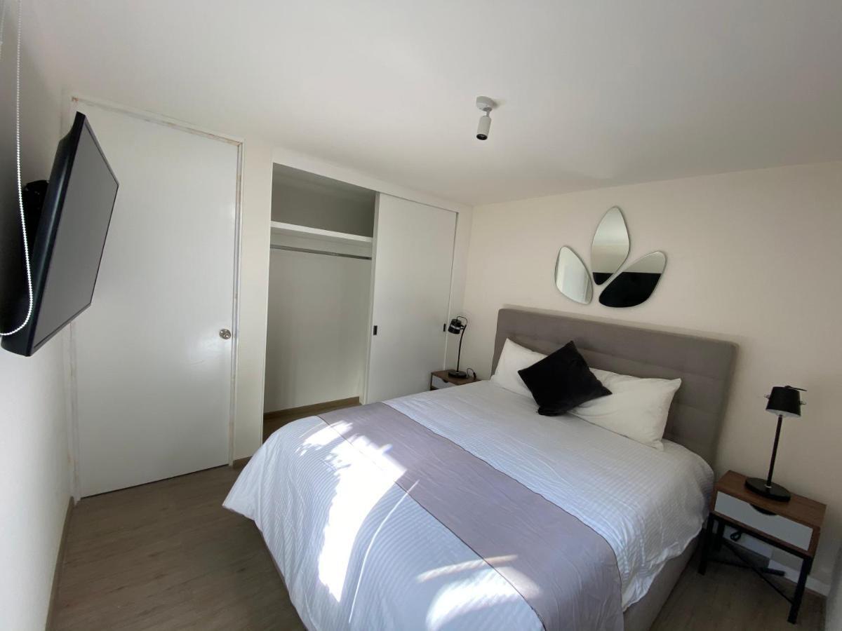 Penthouse Apartment,961494451:JPEG