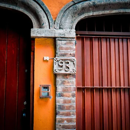 Ayenda Suites Cuija-3